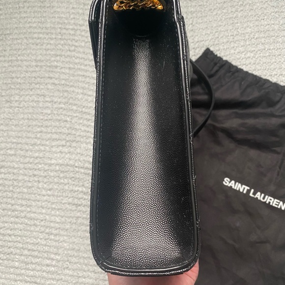 YSL Large Envelope Bag in Noir - Picture 3 of 12